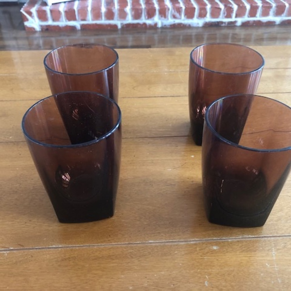 Set of 4 Brown Plastic 4 1/2" Cups